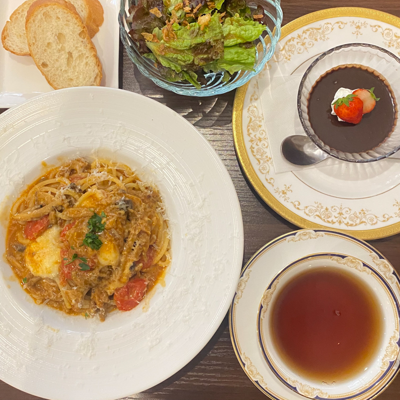 ALNUN 神戸大人のCafe & Bar 元町店